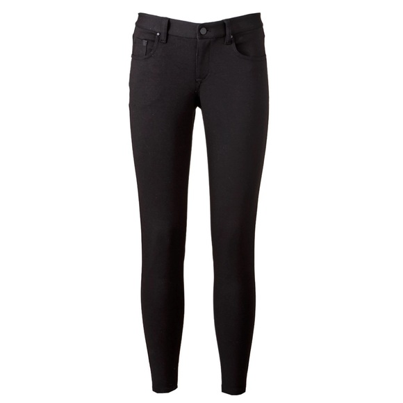NWT🔥🖤Jeggings with Stretch Fit - Picture 1 of 3